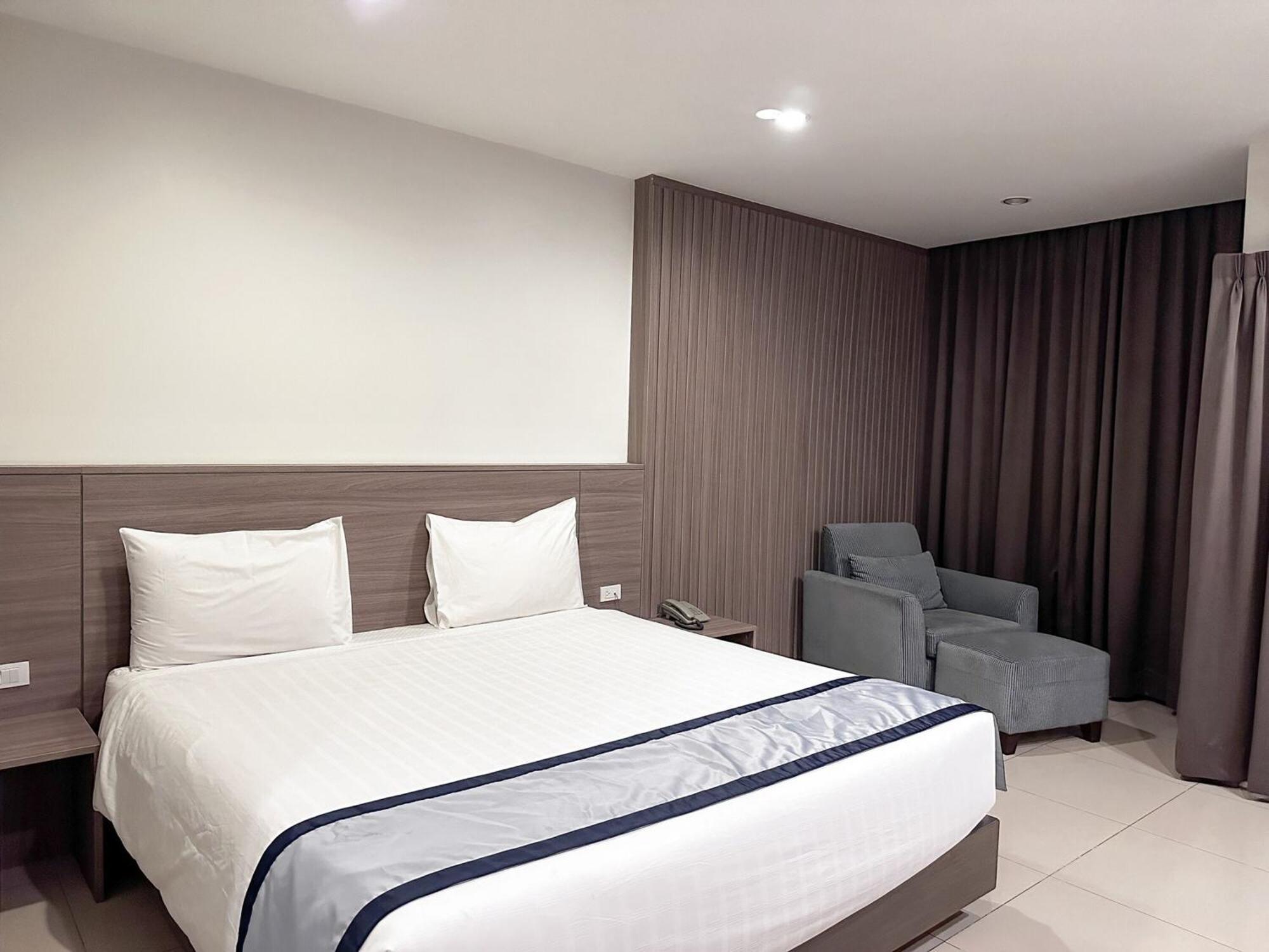 Crystal Suites Suvarnbhumi Airport Bangkok Extérieur photo
